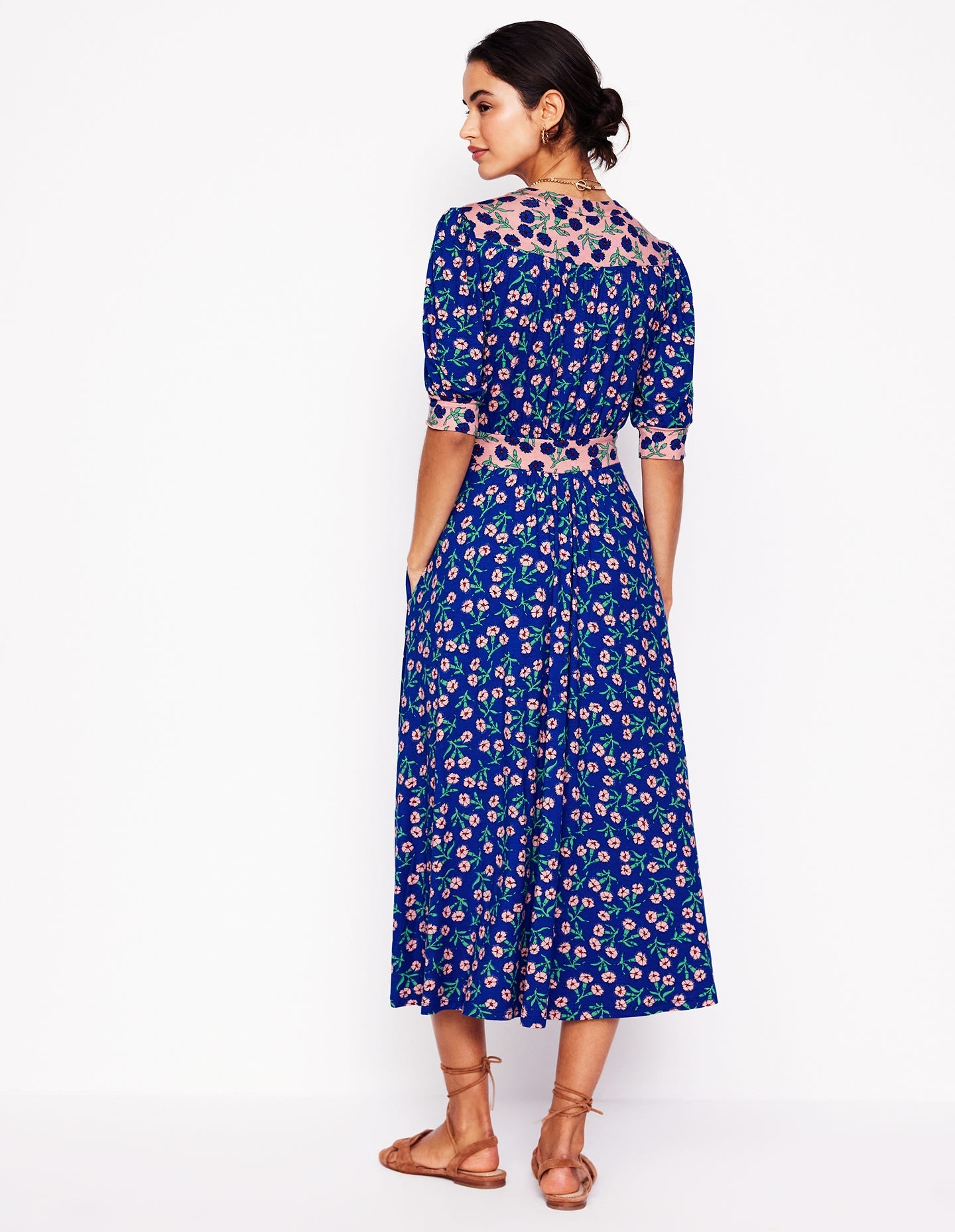 Robe midi style 40s Lily en jersey-Bleu vif, motif Carnation Sprig - Image 3