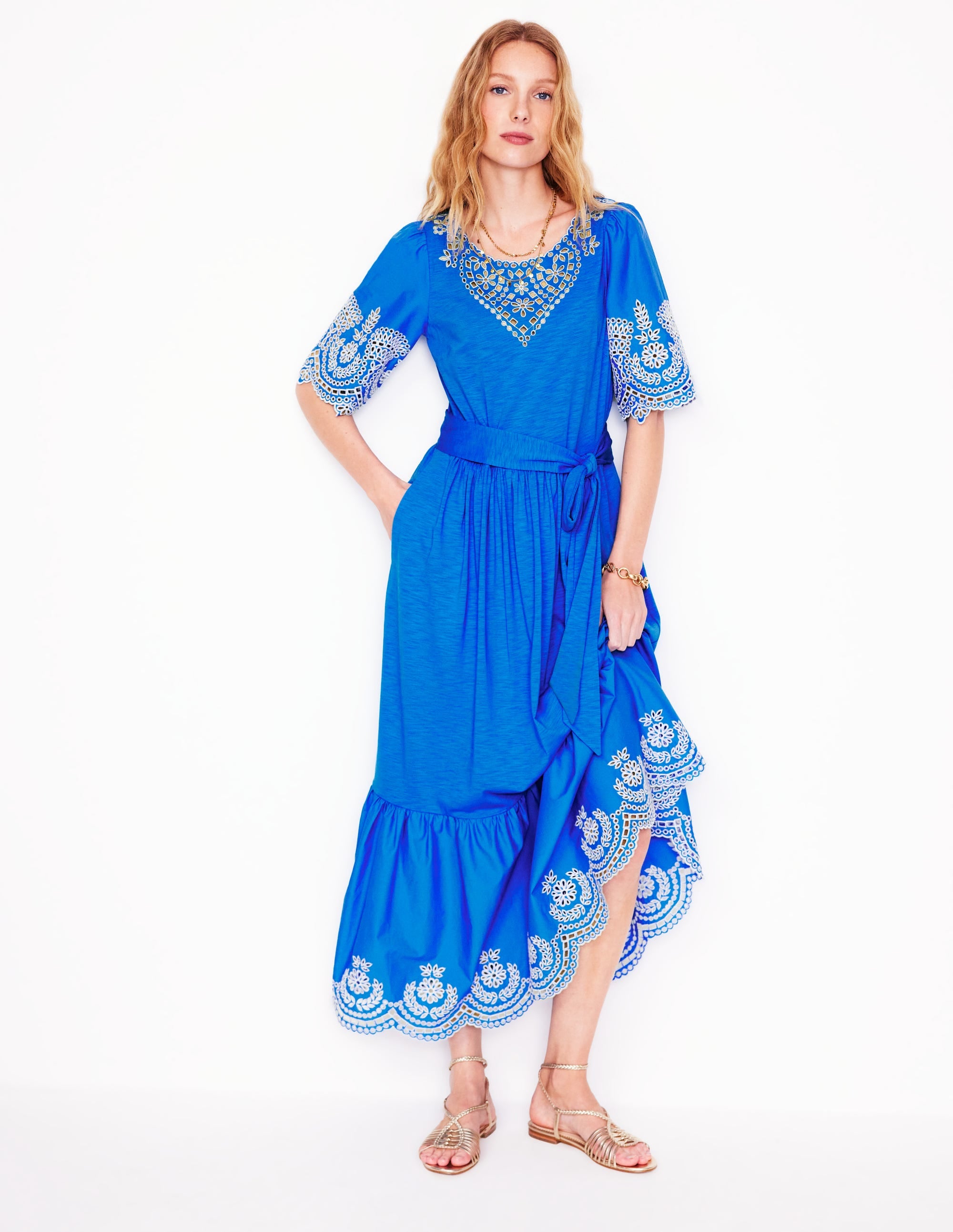 Robe longue Isabel à broderie anglaise-Bleu céruléen - Image 5