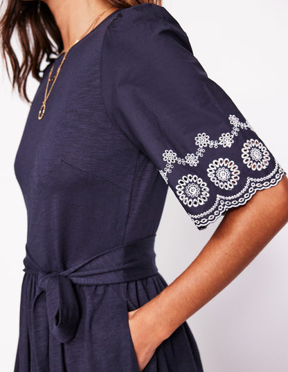 Isabel Broderie Mix maxi Dress-Navy