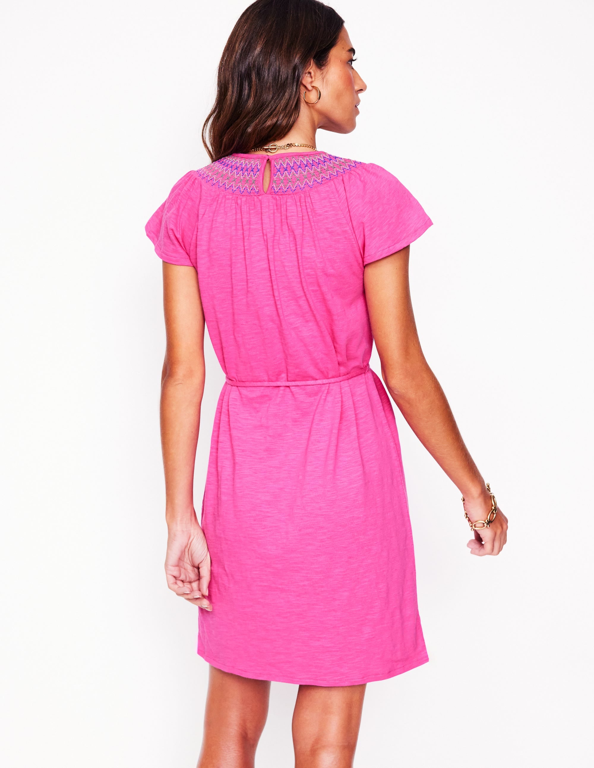 Nina Gesmoktes T-Shirt-Kleid-Cosmos-Rosa - Image 3