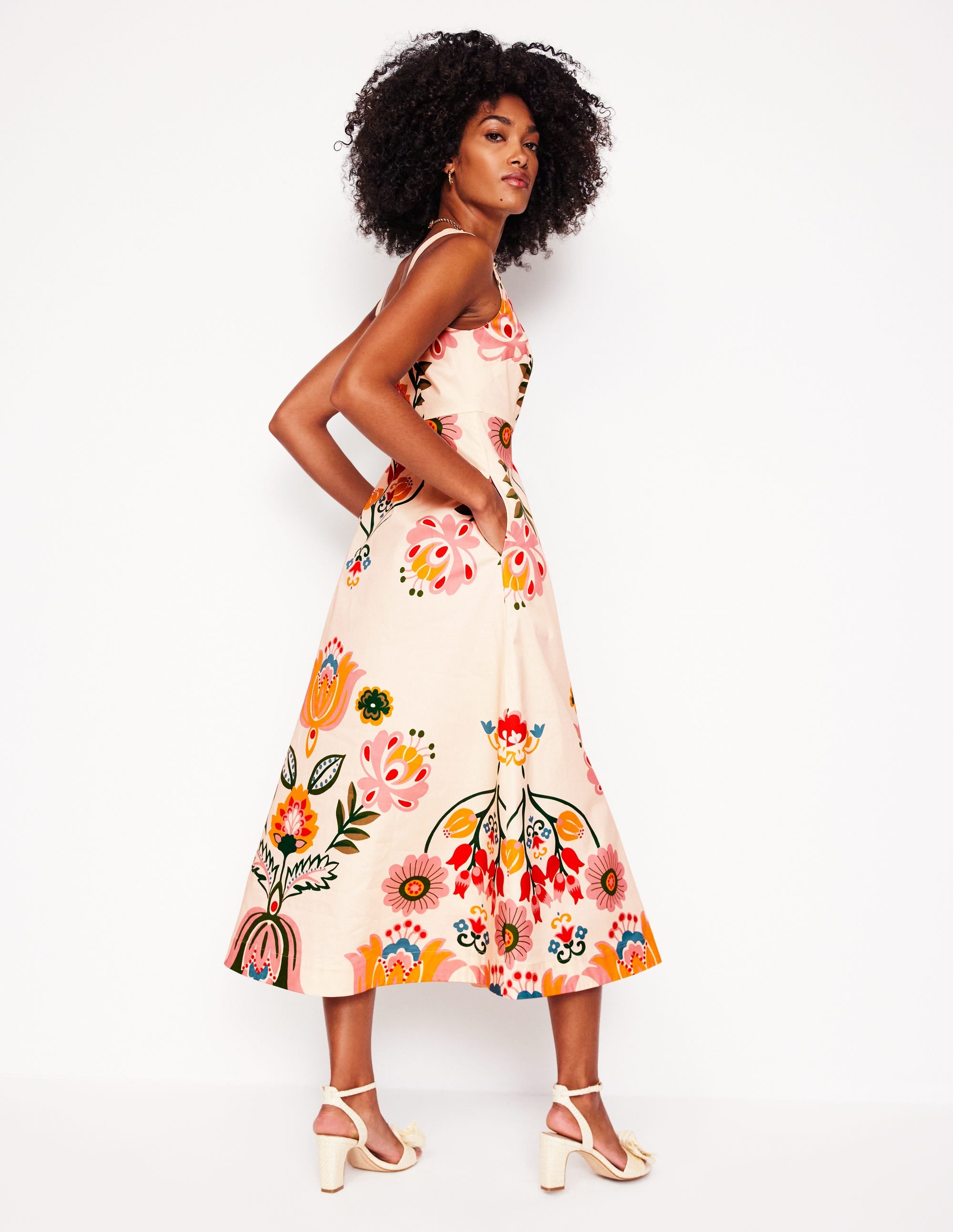 Robe style 50s à encolure carrée-Ivoire, motif Tulip Fusion - Image 3