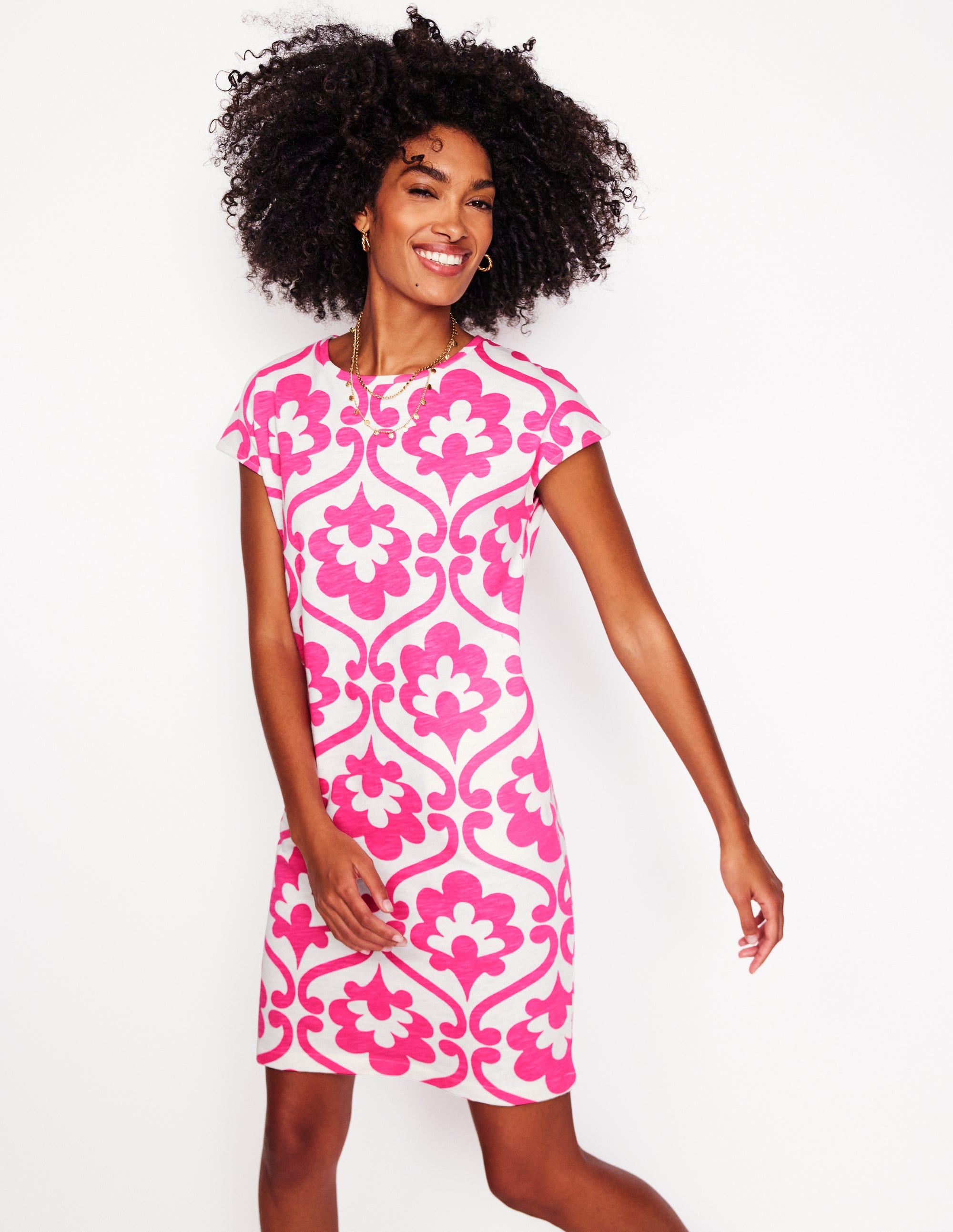 Leah T-Shirt-Kleid aus Jersey-Karminrosa, Efeu-Spalier - Image 5