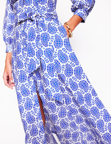 Robe-chemise Clara en coton-Bleu vif, motif Paisley Heart