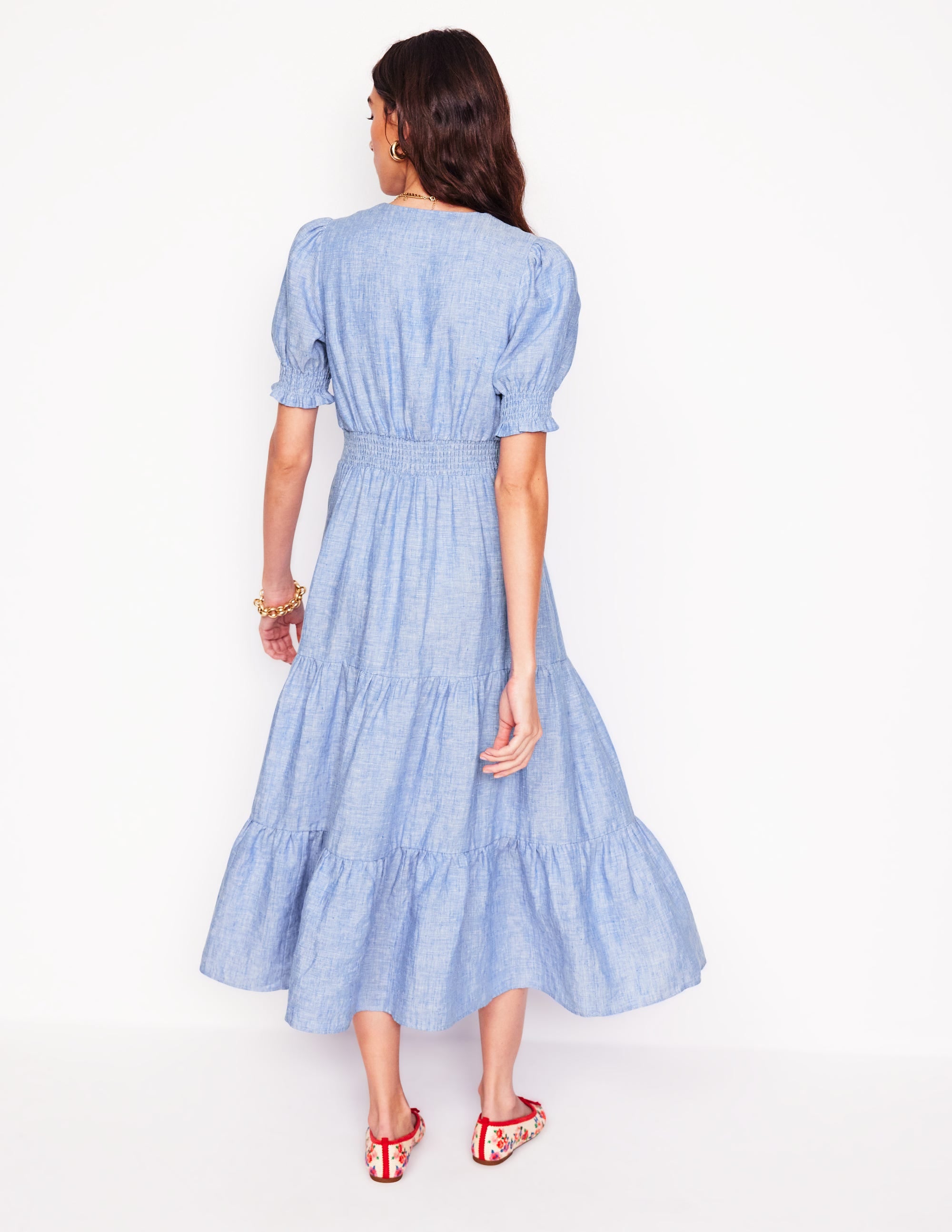Robe mi-longue Anna en lin volantée-Chambray bleu d'été - Image 3