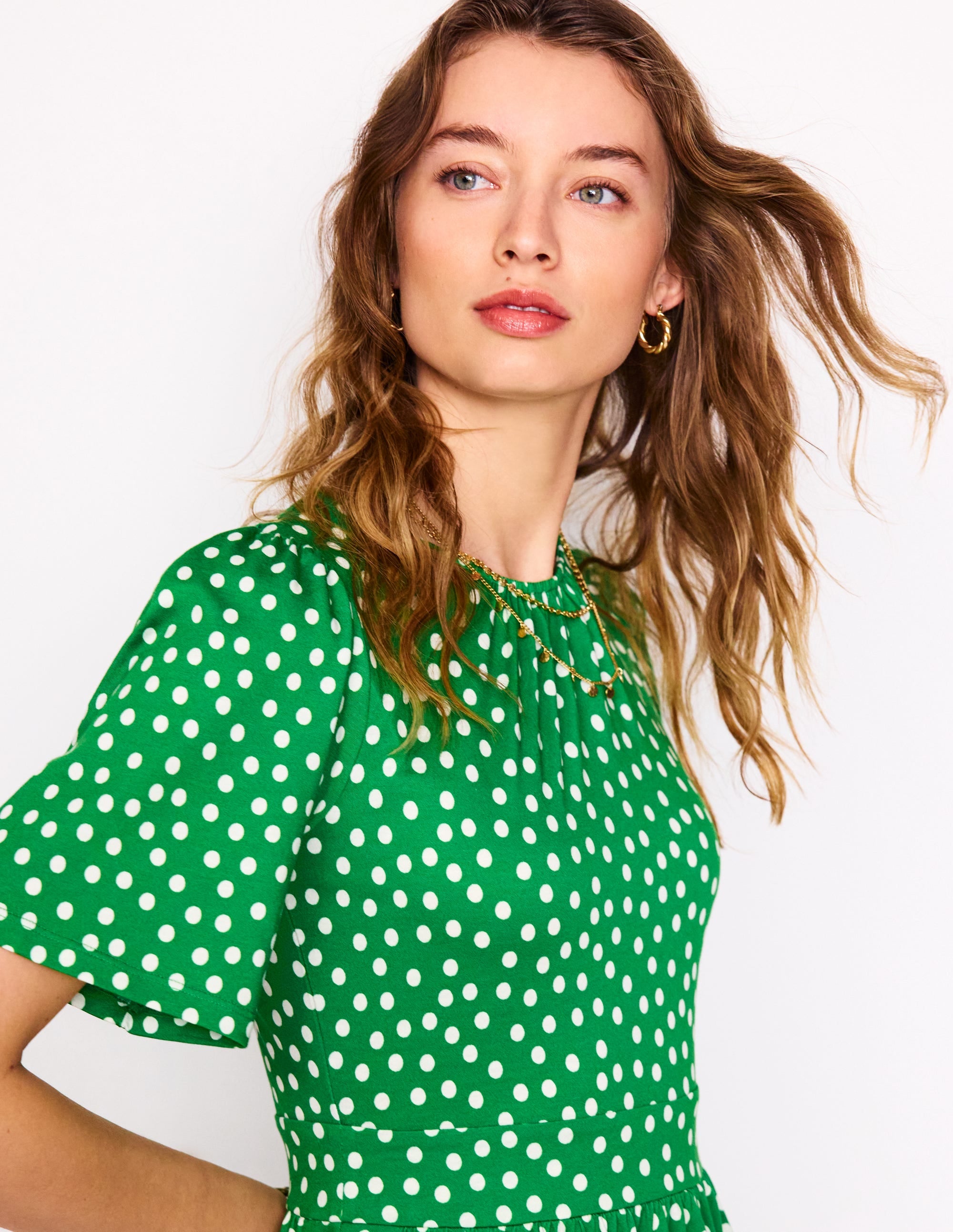 Louisa Kurzes Jerseykleid-Limettensaftgrün, Abstrakte Punkte - Image 2