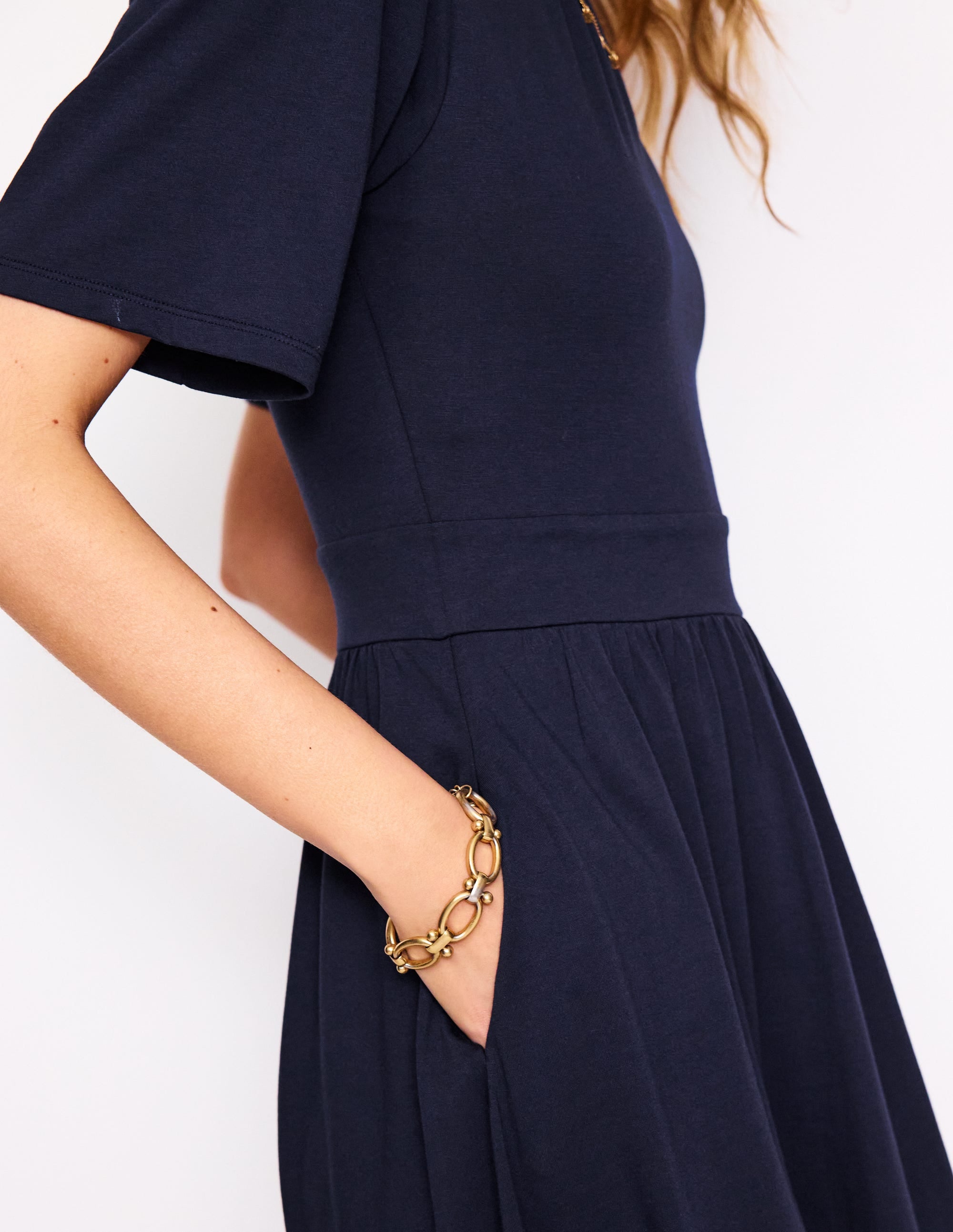 Louisa Kurzes Jerseykleid-Marineblau - Image 2