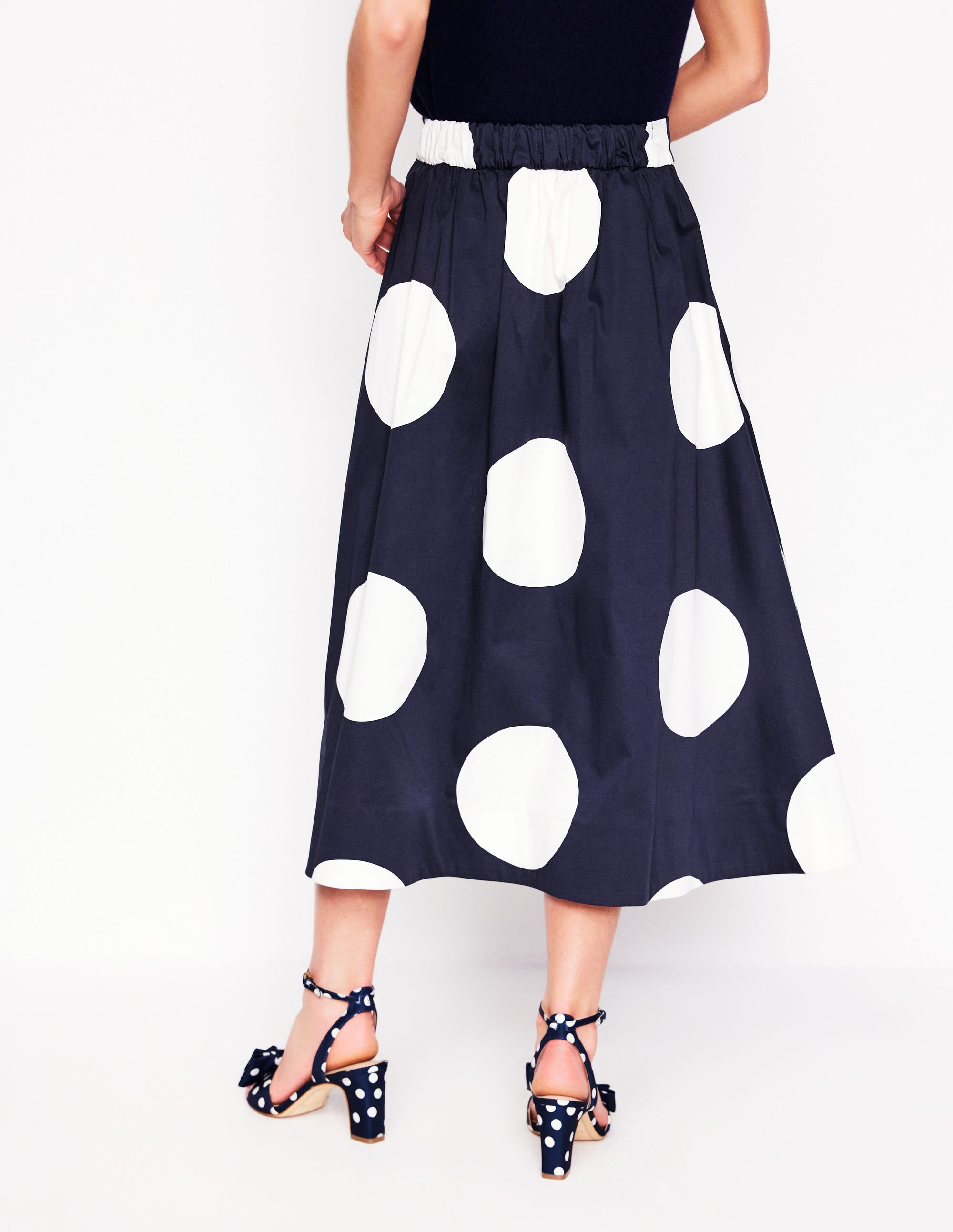 Jupe Isabella en satin de coton-Pois bleu marine - Image 4