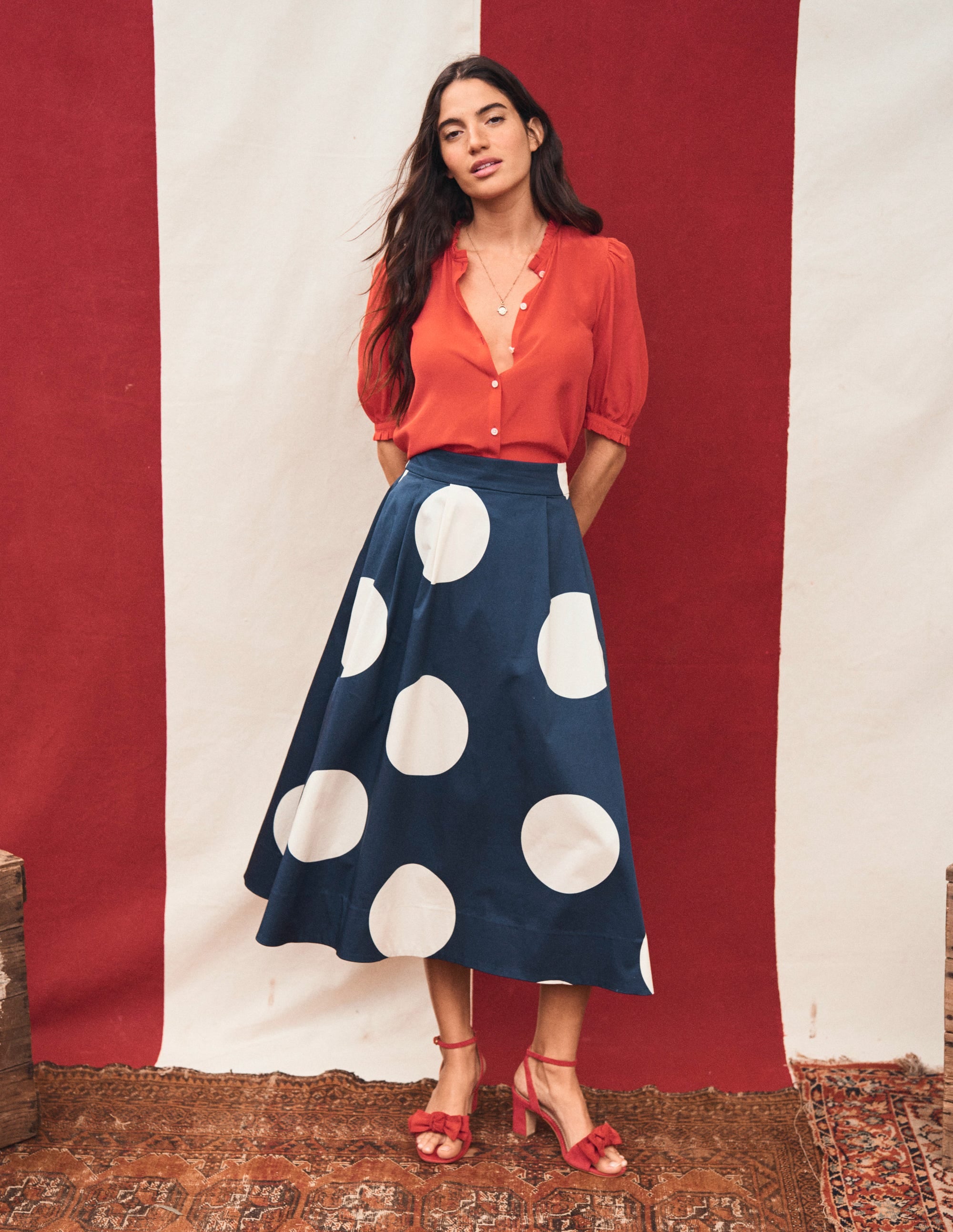 Jupe Isabella en satin de coton-Pois bleu marine - Image 2
