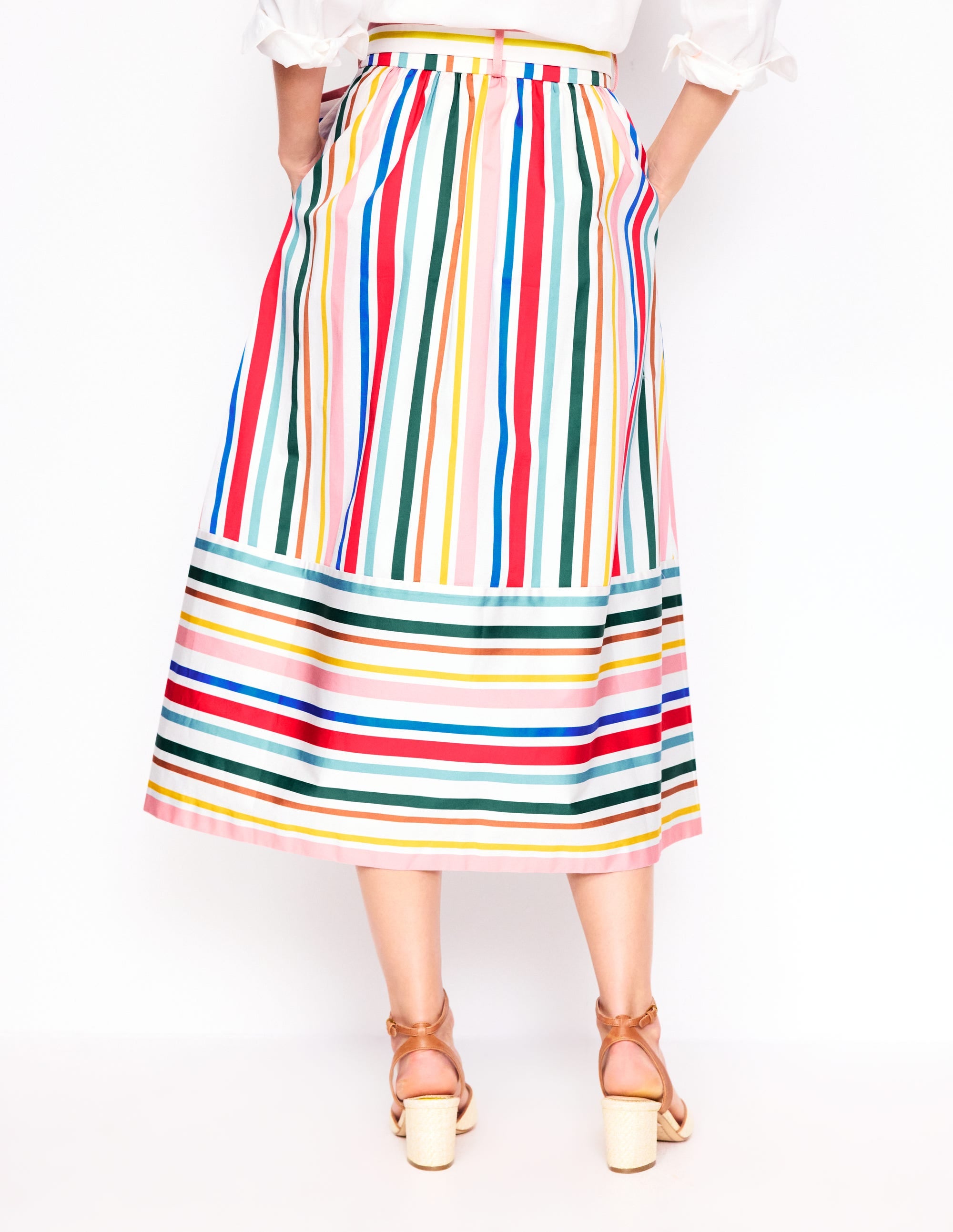 Jupe midi en satin avec ceinture à nouer-Rayé arc-en-ciel ivoire varié - Image 3