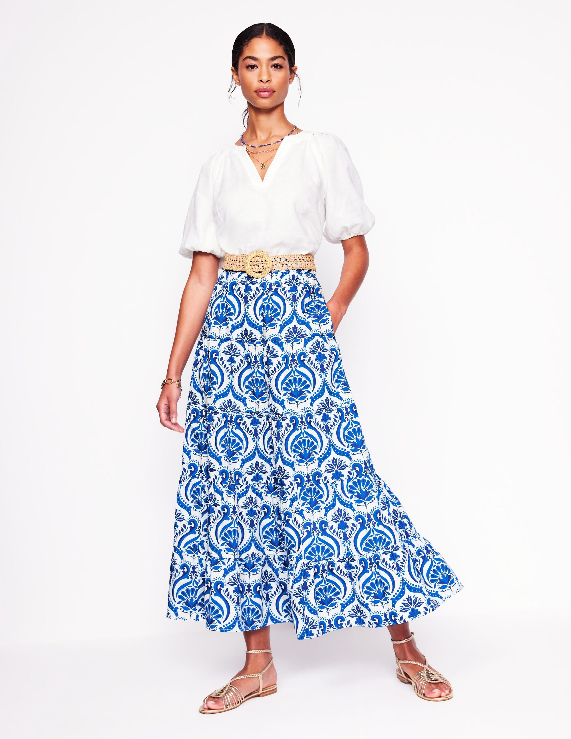 Nadia Maxirock aus Popeline-Blau, Blumenmuster mit Ornamenten - Image 1