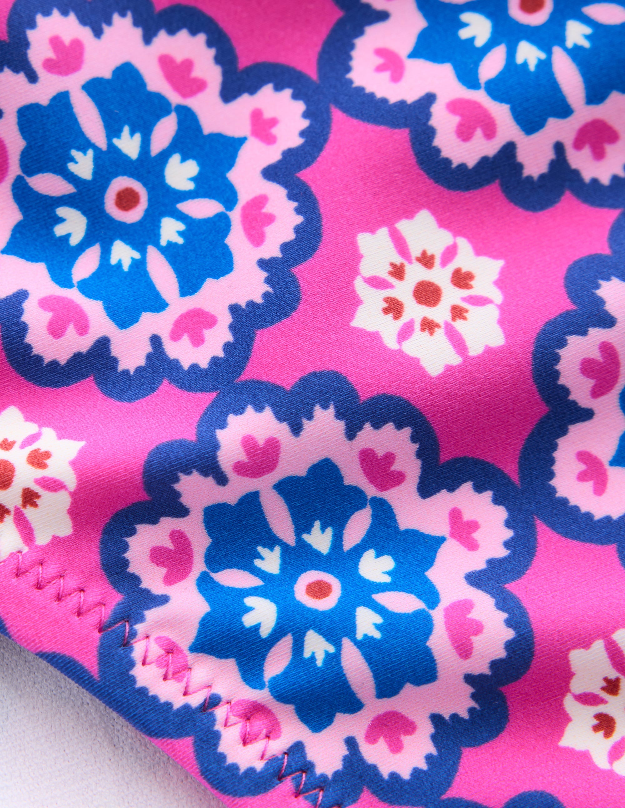 Bas de bikini intemporel-Rose cosmos, motif géométrique - Image 9