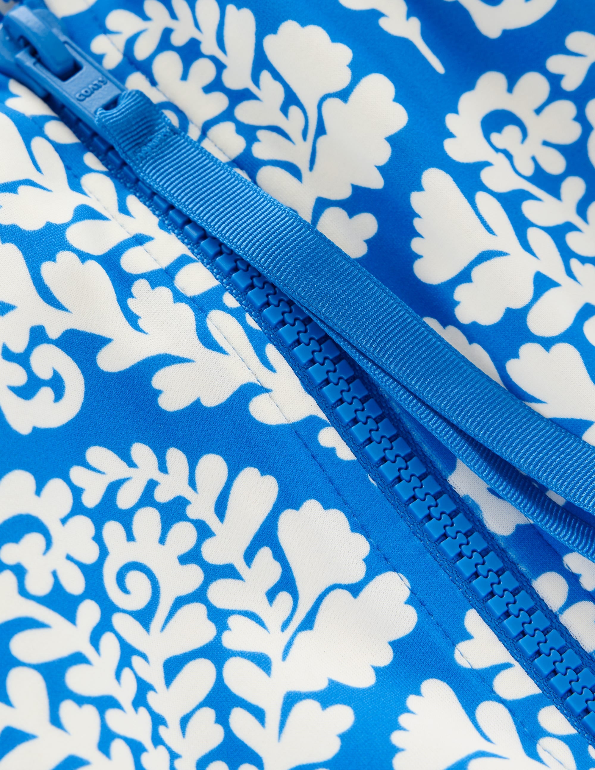 Sportlicher, hochgeschlossener Badeanzug-Leuchtendes Blau, Blühend - Image 8