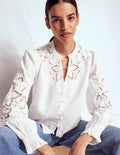 Bluse mit Cutwork-Stickerei-Weiß
