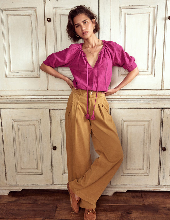 Doppeltuch-Oberteil mit eingearbeiteten Details-Fuchsia