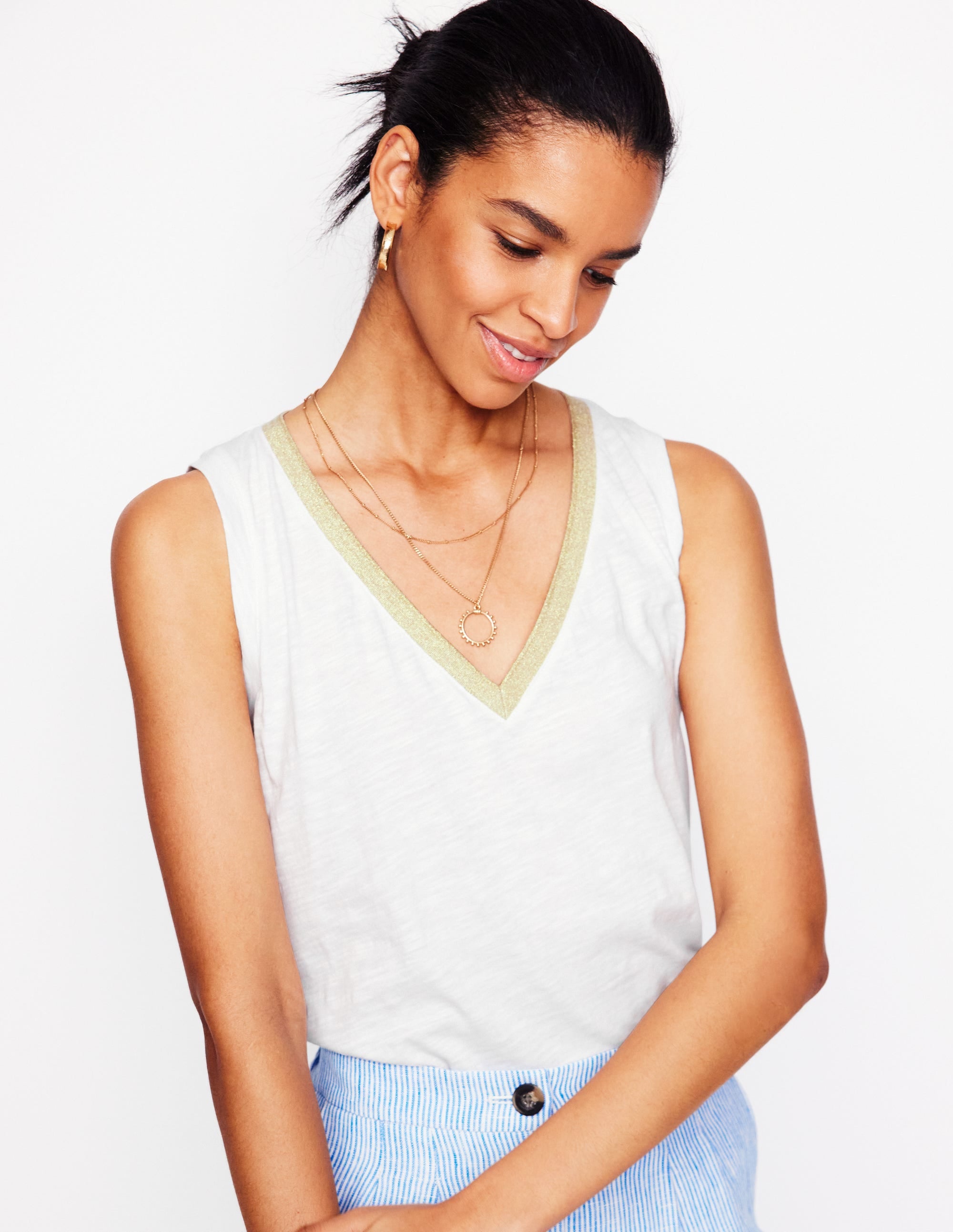Top mit Metallic-Besatz und V-Ausschnitt-Weiß - Image 4