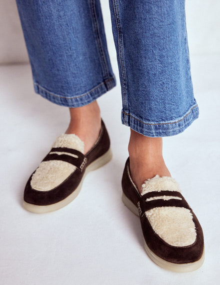 Leichte, weiche Loafer-Bitterschokolade