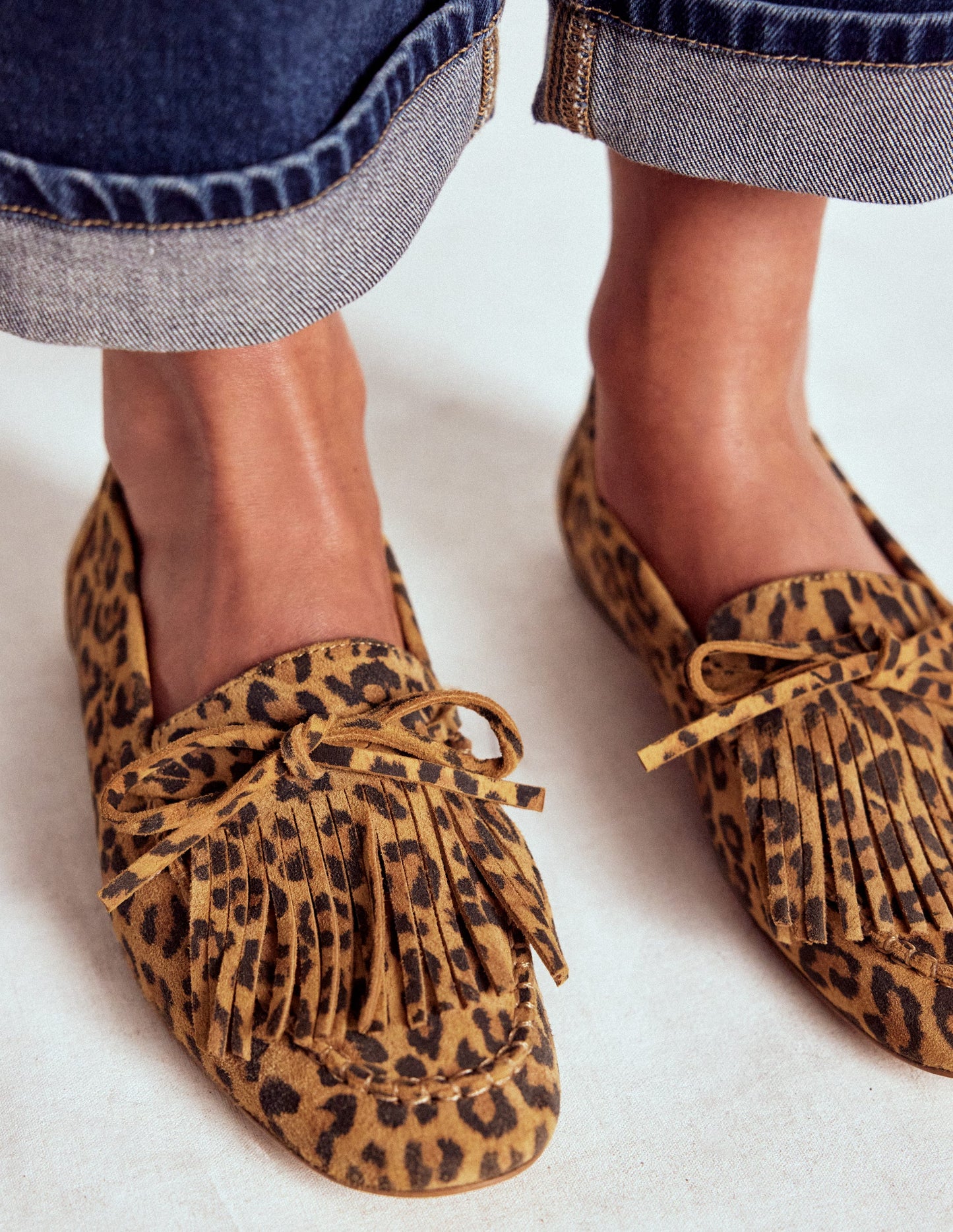Weiche Bootsschuhe mit Quasten-Mohair, Leopardenmuster