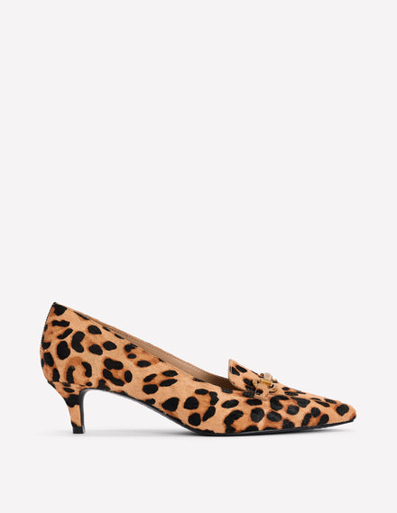 Iris Spitze Loafer mit Absatz und Trensendetail-Mohair, Leopardenmuster