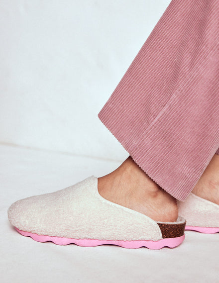 Contrast Sole Mule Slippers-Natural