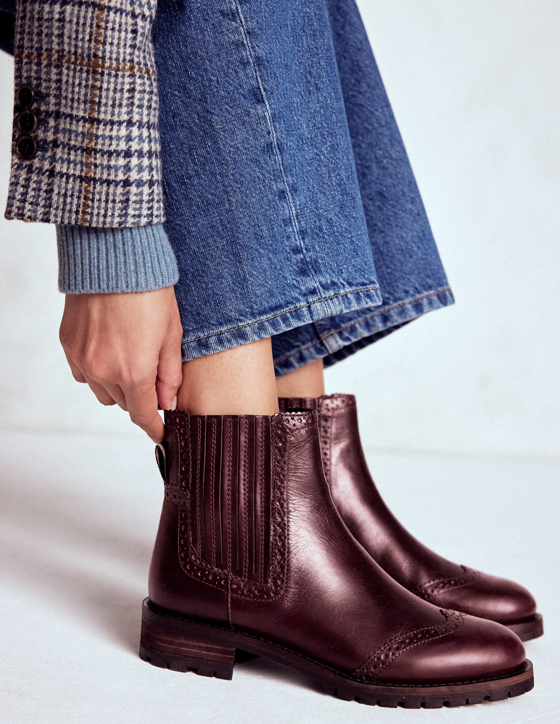Bottines Chelsea à détails richelieus-Bordeaux profond-3