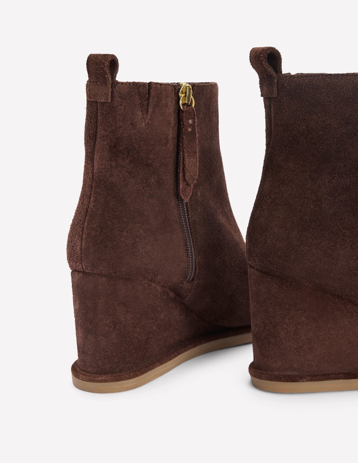 Stiefel mit Keilabsatz-Bitterschokolade
