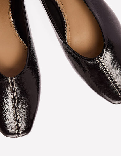 Weit ausgeschnittene, flache Schuhe mit Ziernaht-Oxblood-4