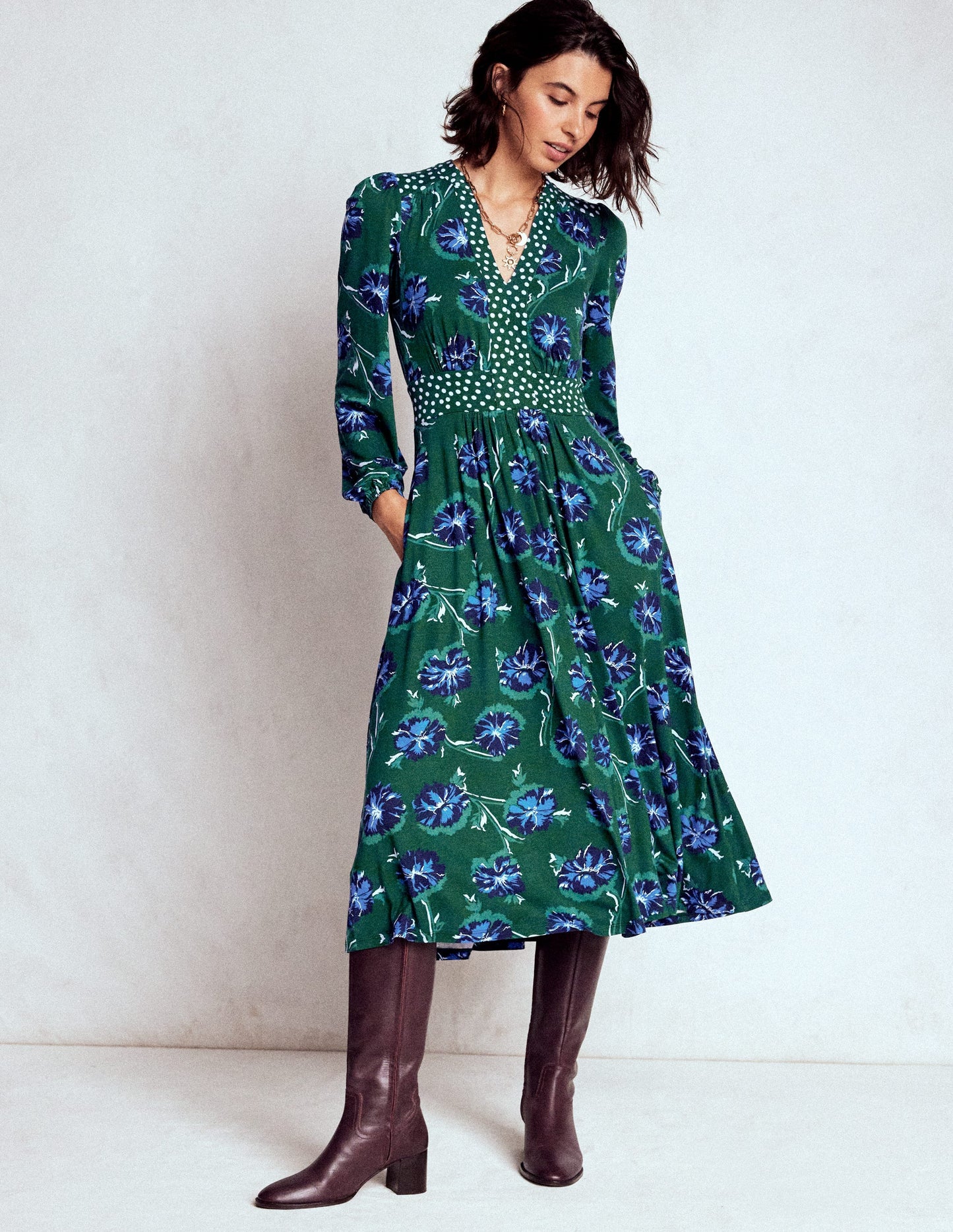 Lily Midikleid mit langen Ärmeln-Smaragdgrün, Zarte Nelke