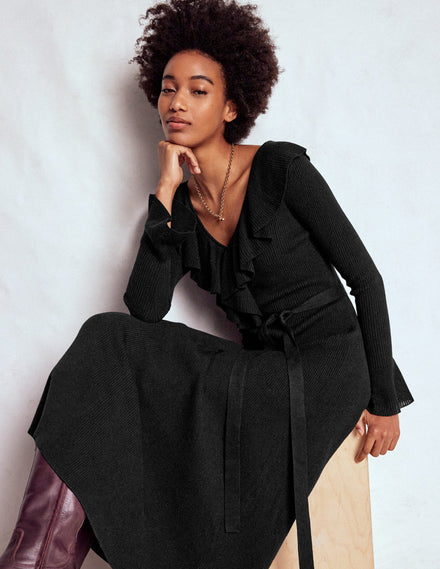 Robe côtelée à col tunisien et volants-Noir
