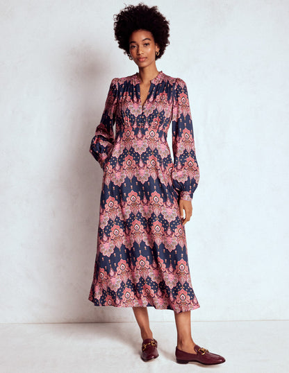 Robe Cassie style 40s à smocks-Bleu marine, motif cachemire ornementé-5