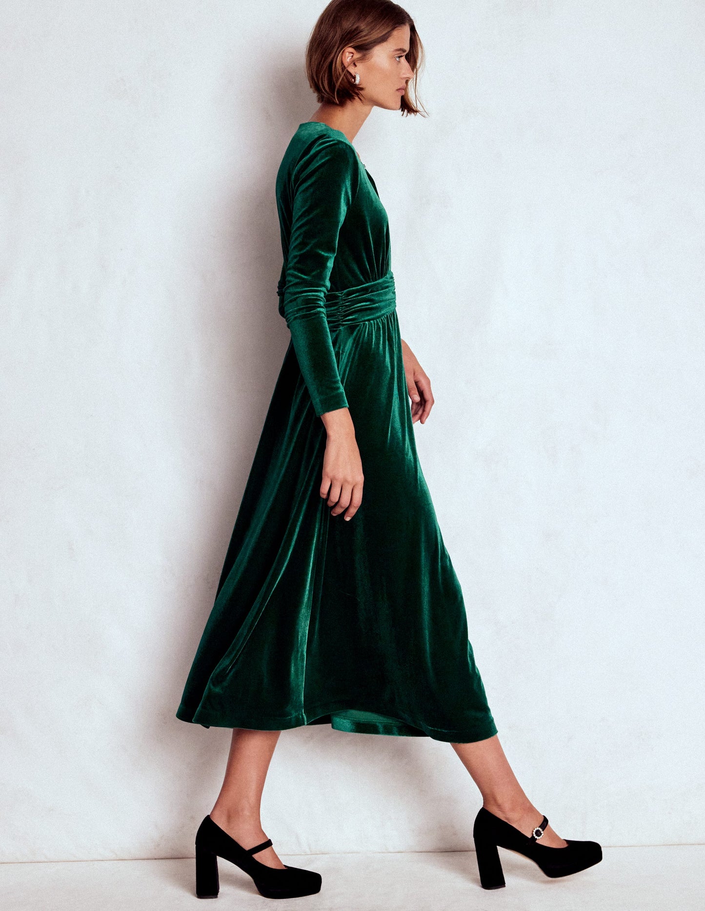 Tilda Midikleid aus Samt-Botanischer Garten