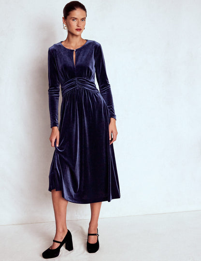 Tilda Midikleid aus Samt-Marineblau-4
