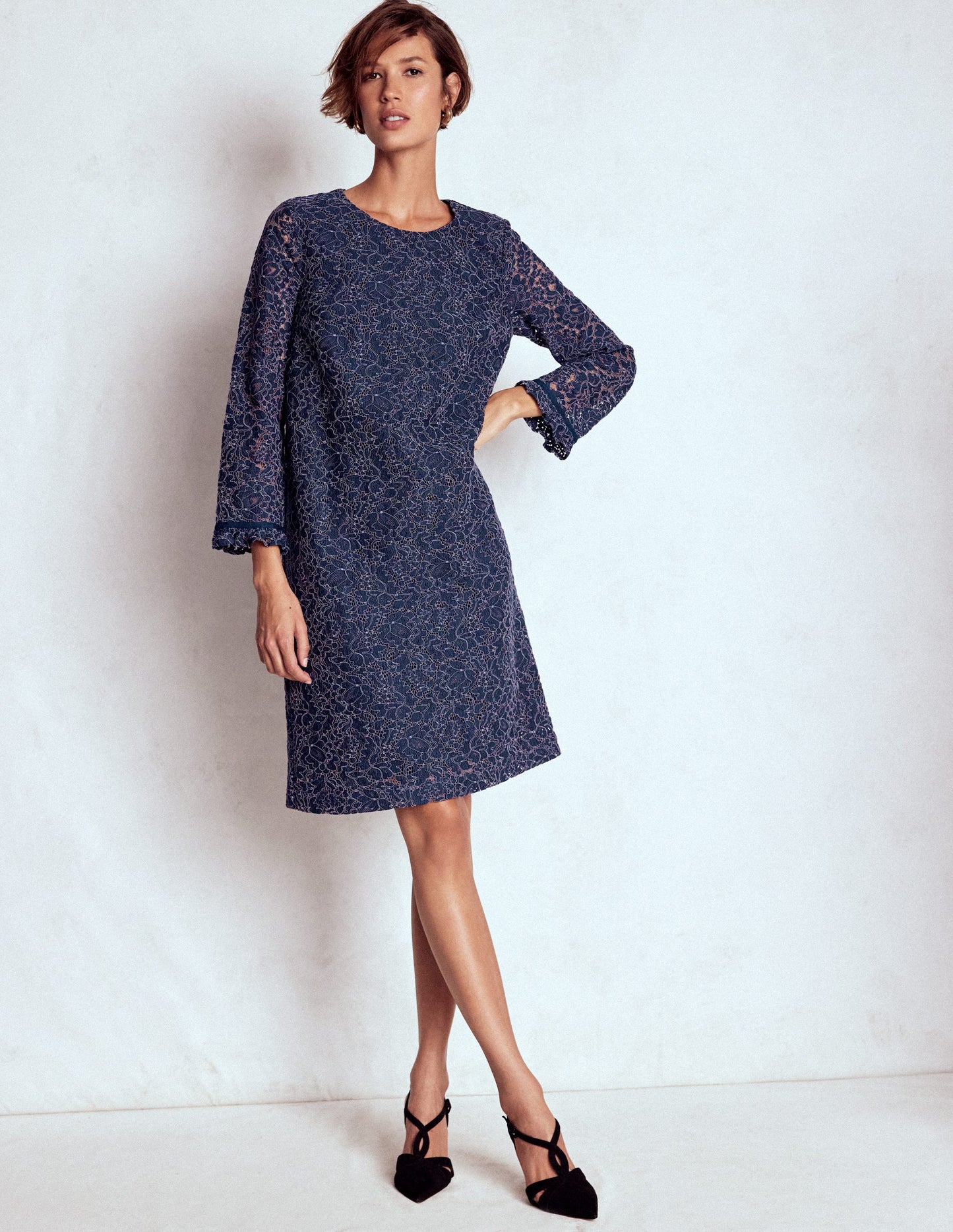 Mini-robe de cérémonie en dentelle-Bleu marine