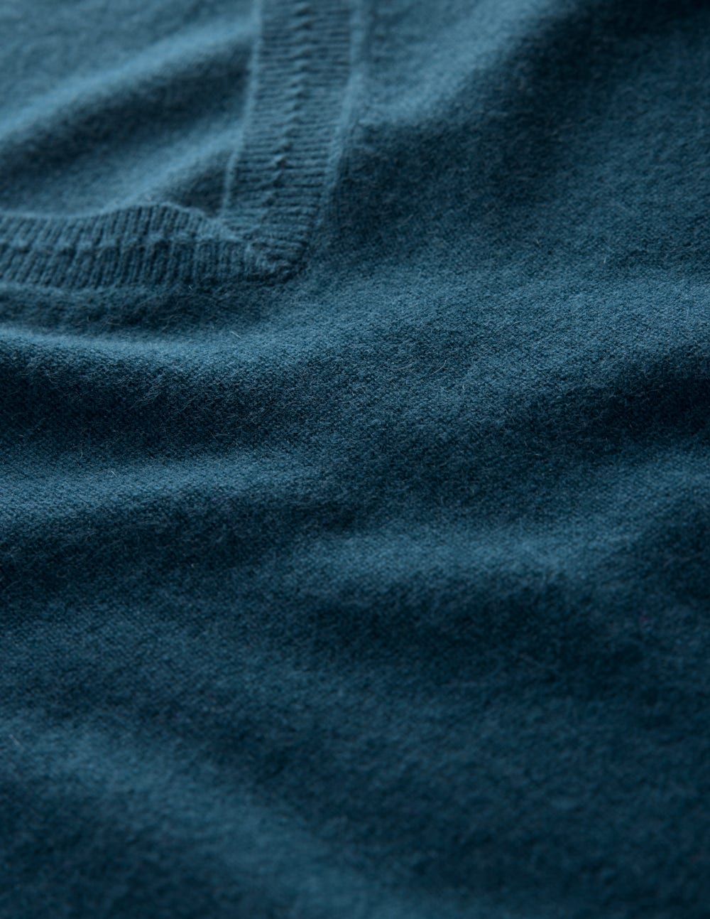 Pull Eva col V en cachemire-Bleu marine