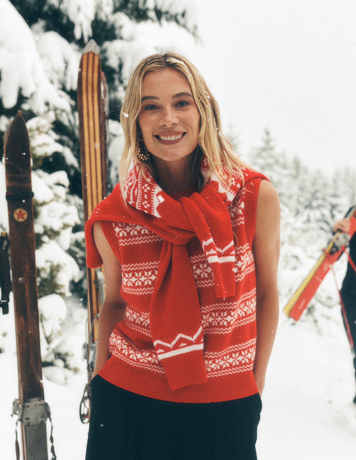 Edie Fair-Isle-Top-Mohnrot, Warmes Naturweiß