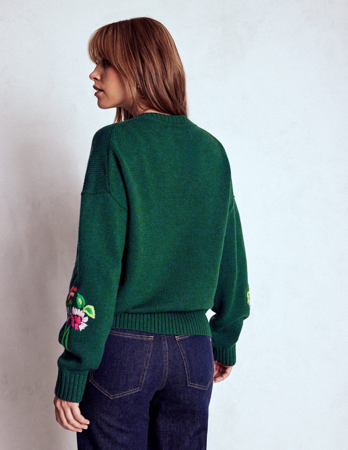 Pull Natalie brodé-Bouquets émeraude nocturne - Image 3