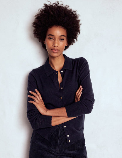 Briony Strickjacke mit Ziernähten-Marineblau-4