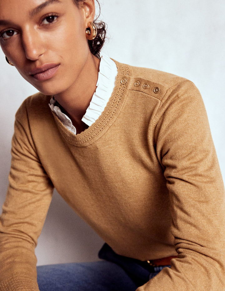 Pull Briony à détails cousus-Camel chiné