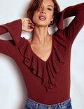Gerüschter Henley-Pullover aus Rippstrick-Kastanie