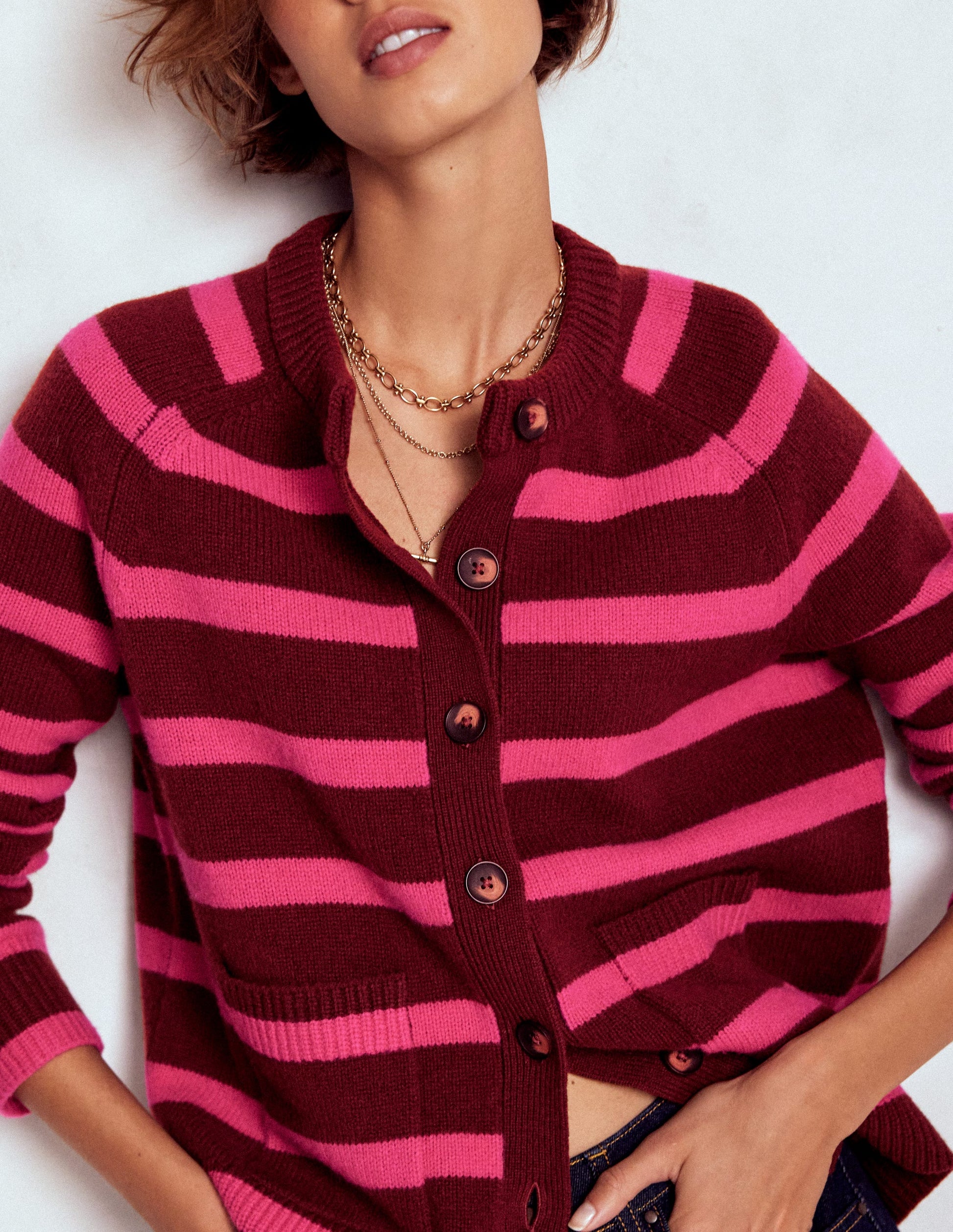 Marion Strickjacke aus Merinowolle-Umbra, Brillantpink-3