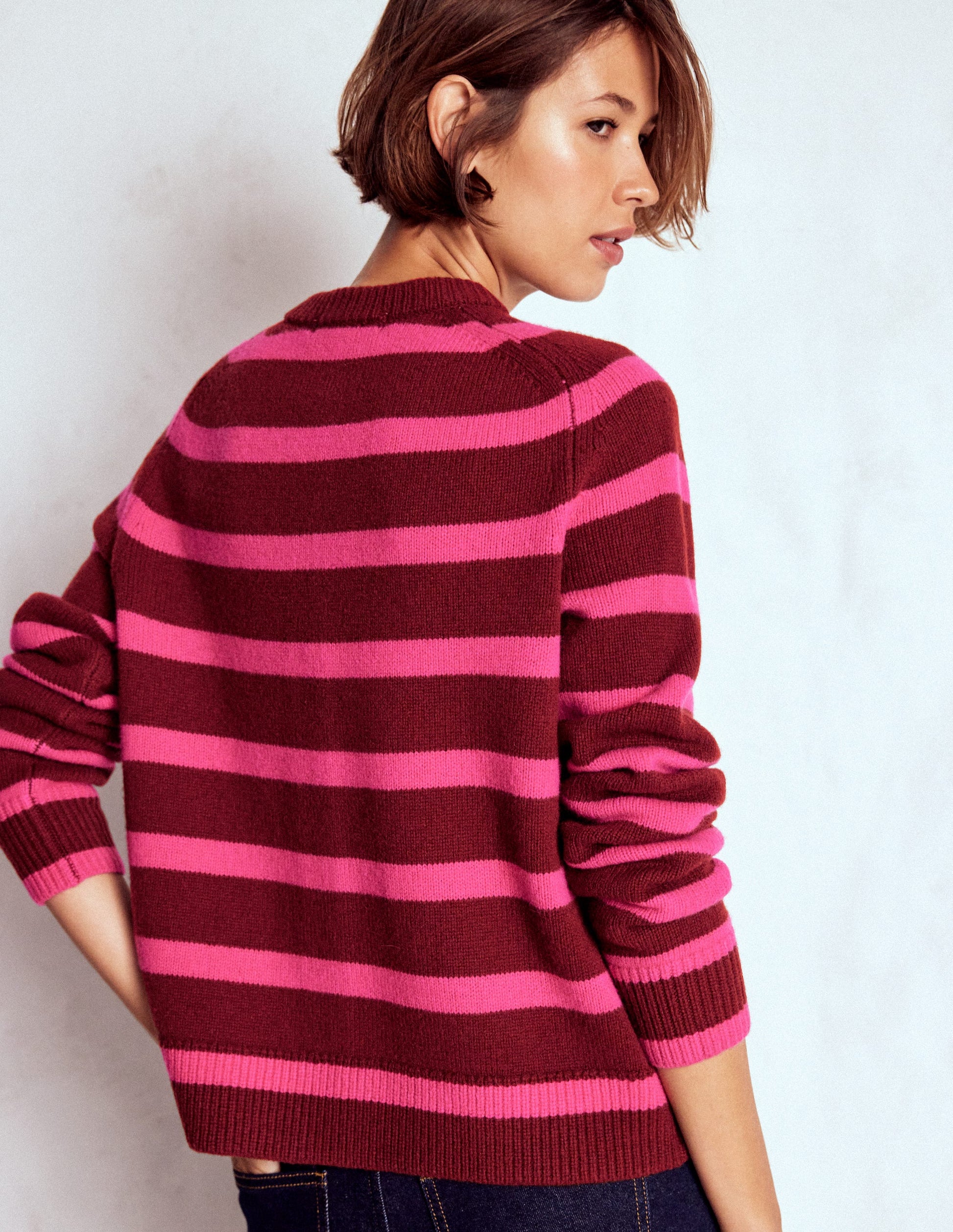 Marion Strickjacke aus Merinowolle-Umbra, Brillantpink-4