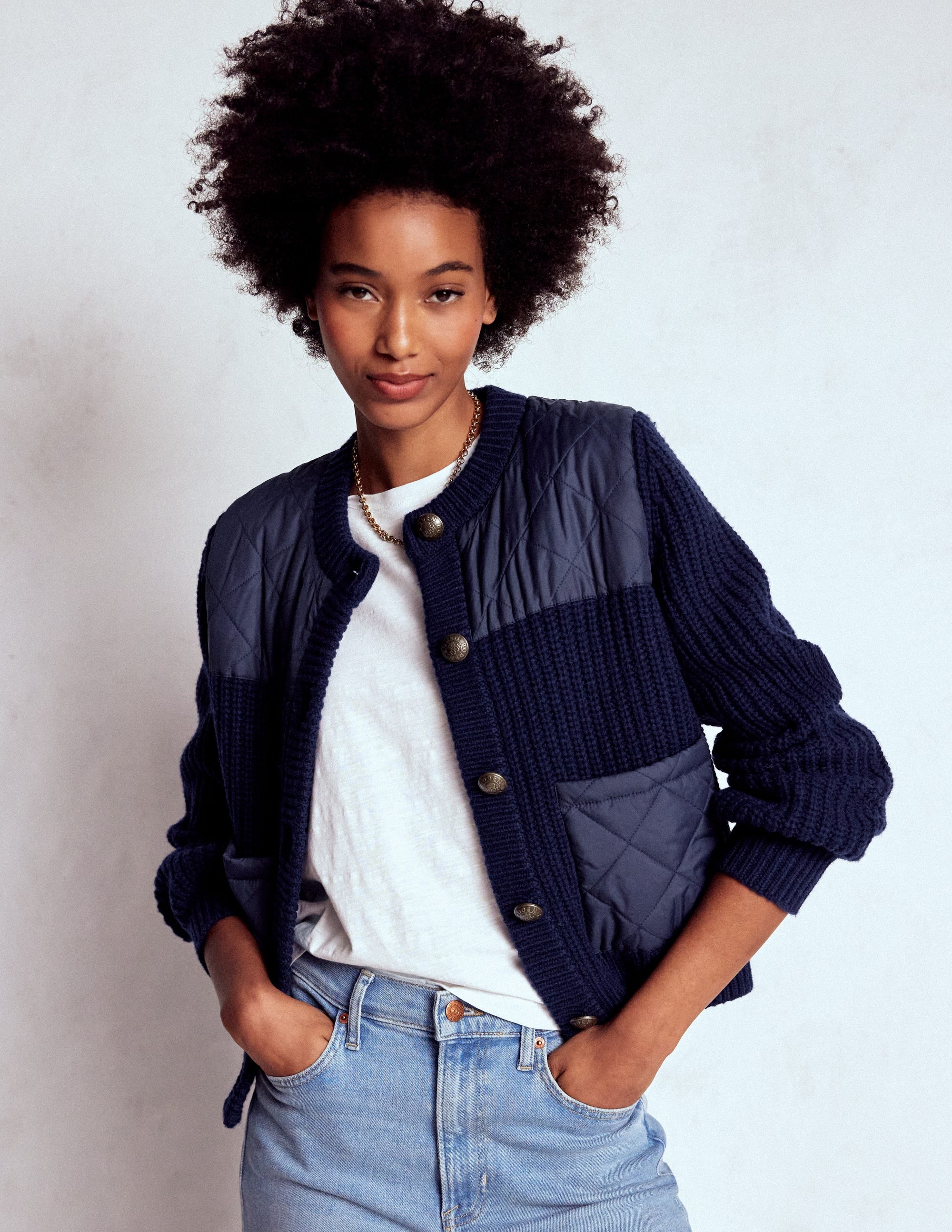 Kurze, gesteppte Strickjacke-Marineblau - Image 1