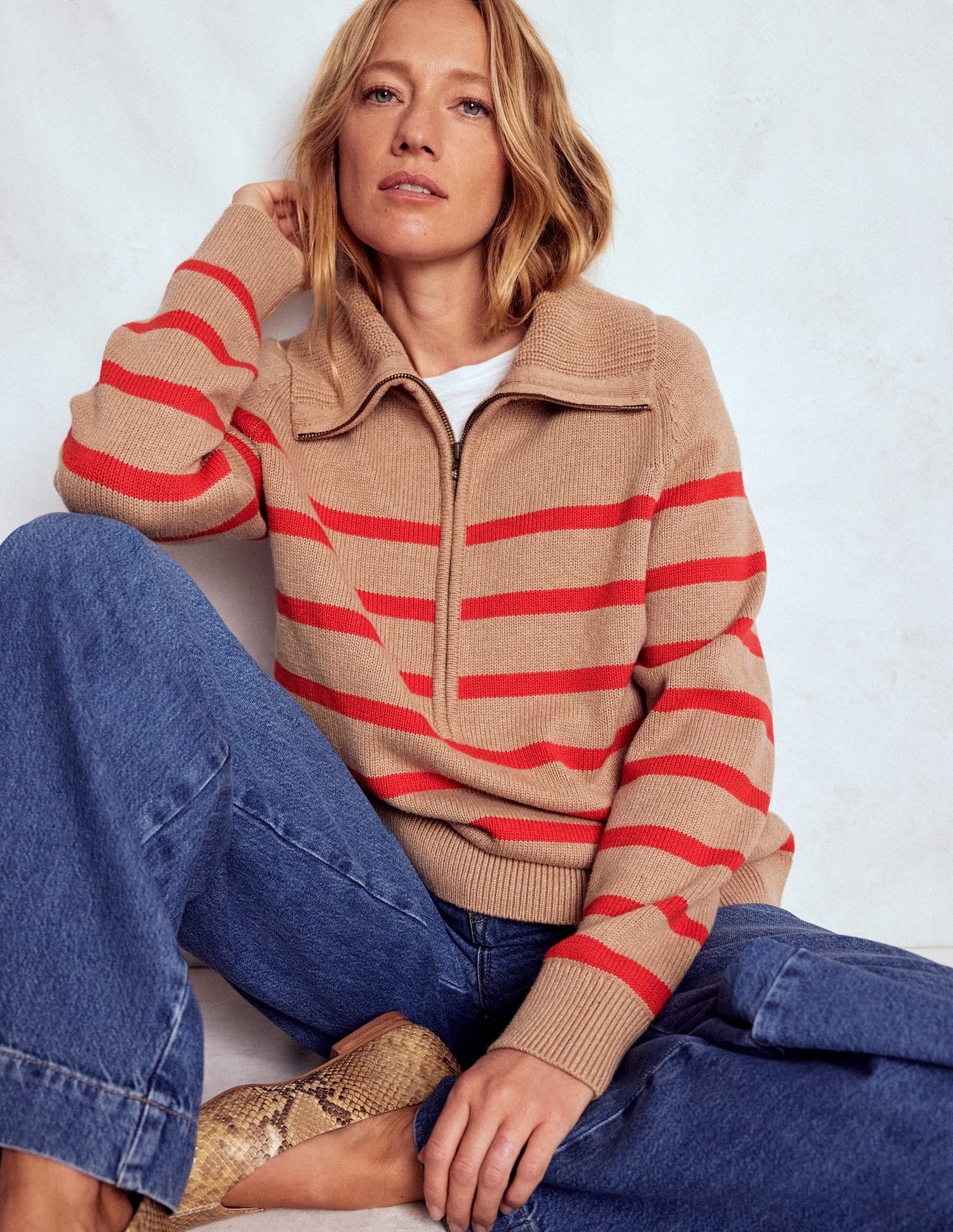 Lucy Pullover mit Halbreißverschluss-Kamelbraun Meliert, Rote Streifen - Image 1