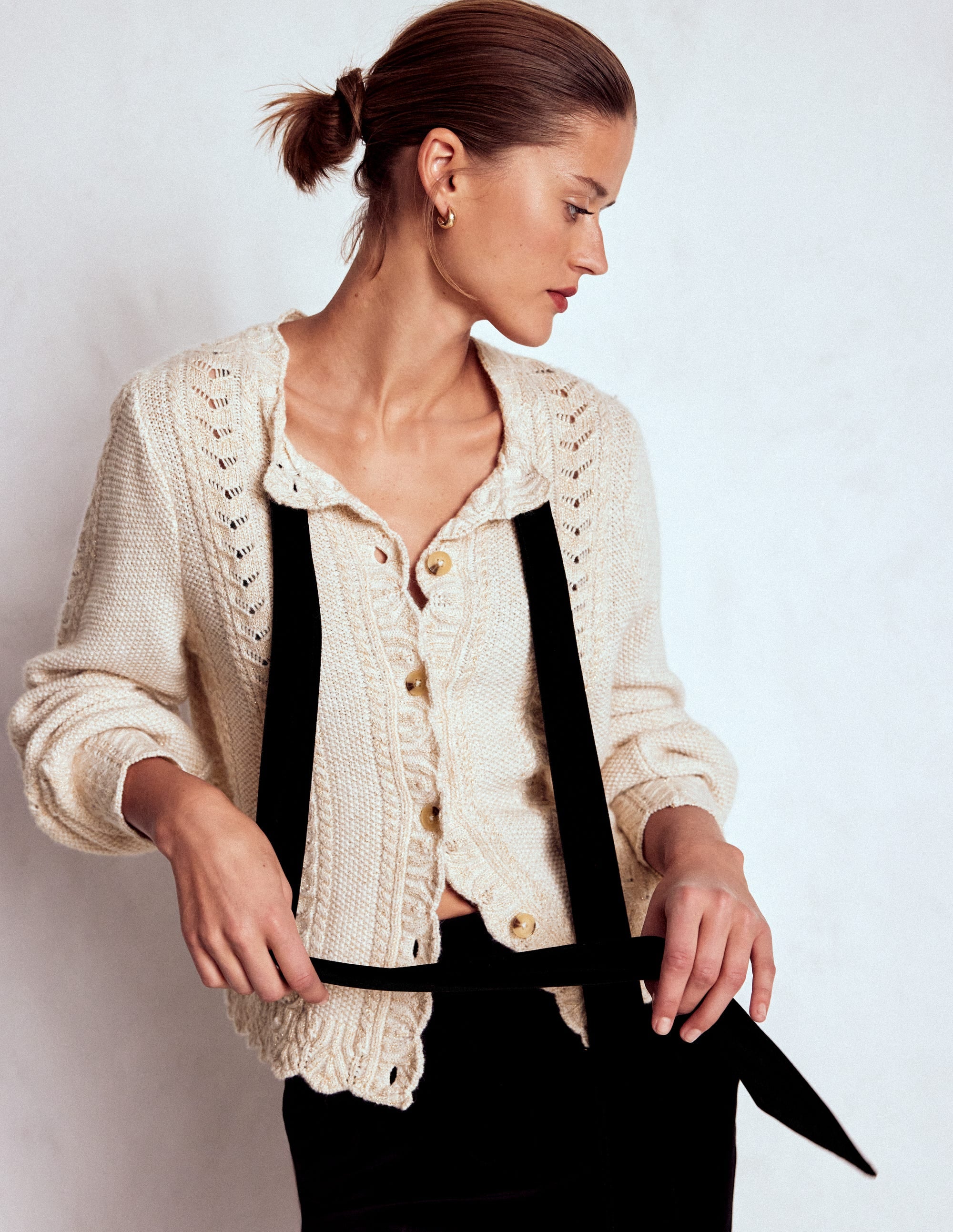Samt-Strickjacke mit Zopfmuster und Schleife-Gold Glitzer - Image 5