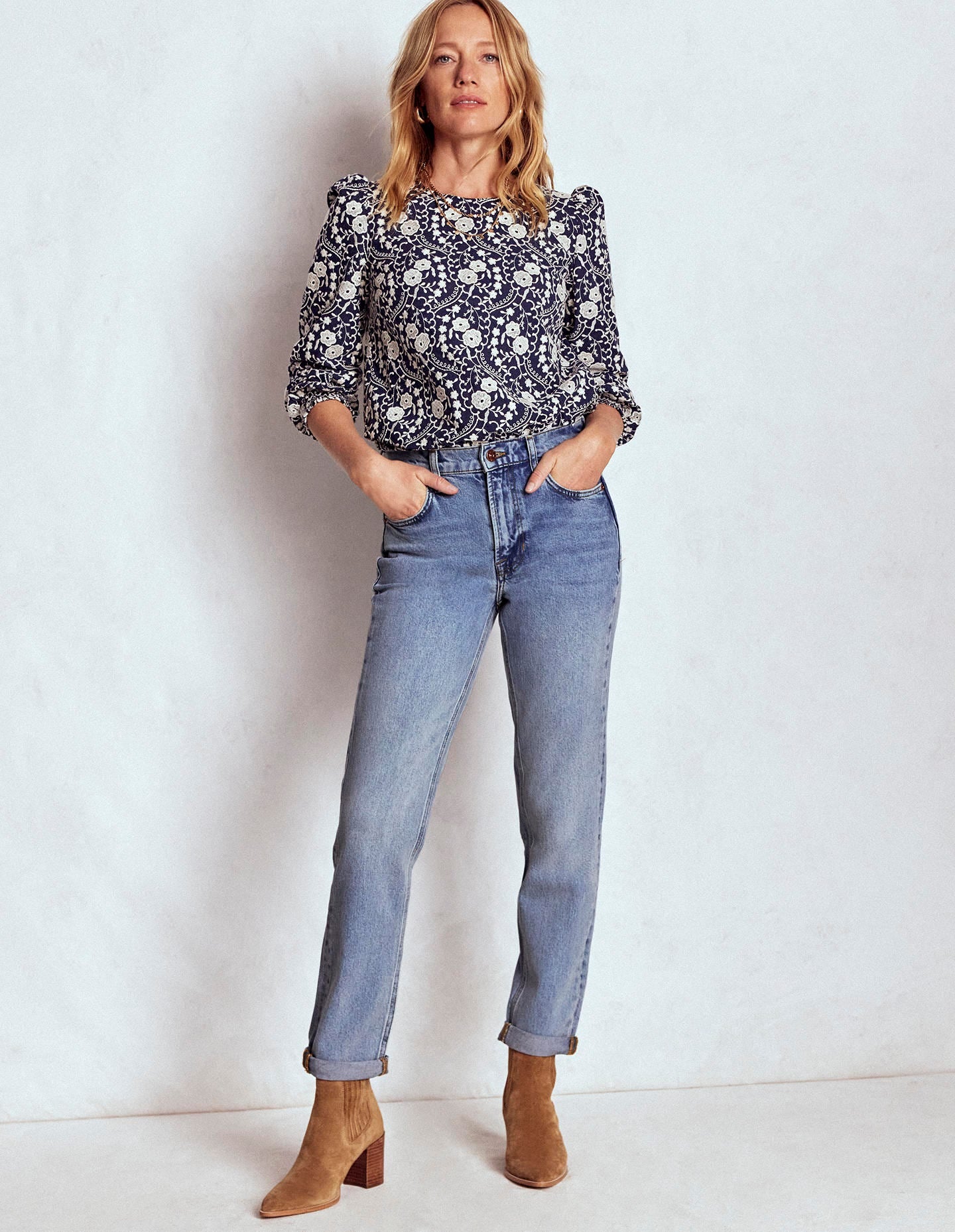 Girlfriend-Jeans-Ausgeblichene Optik - Image 5