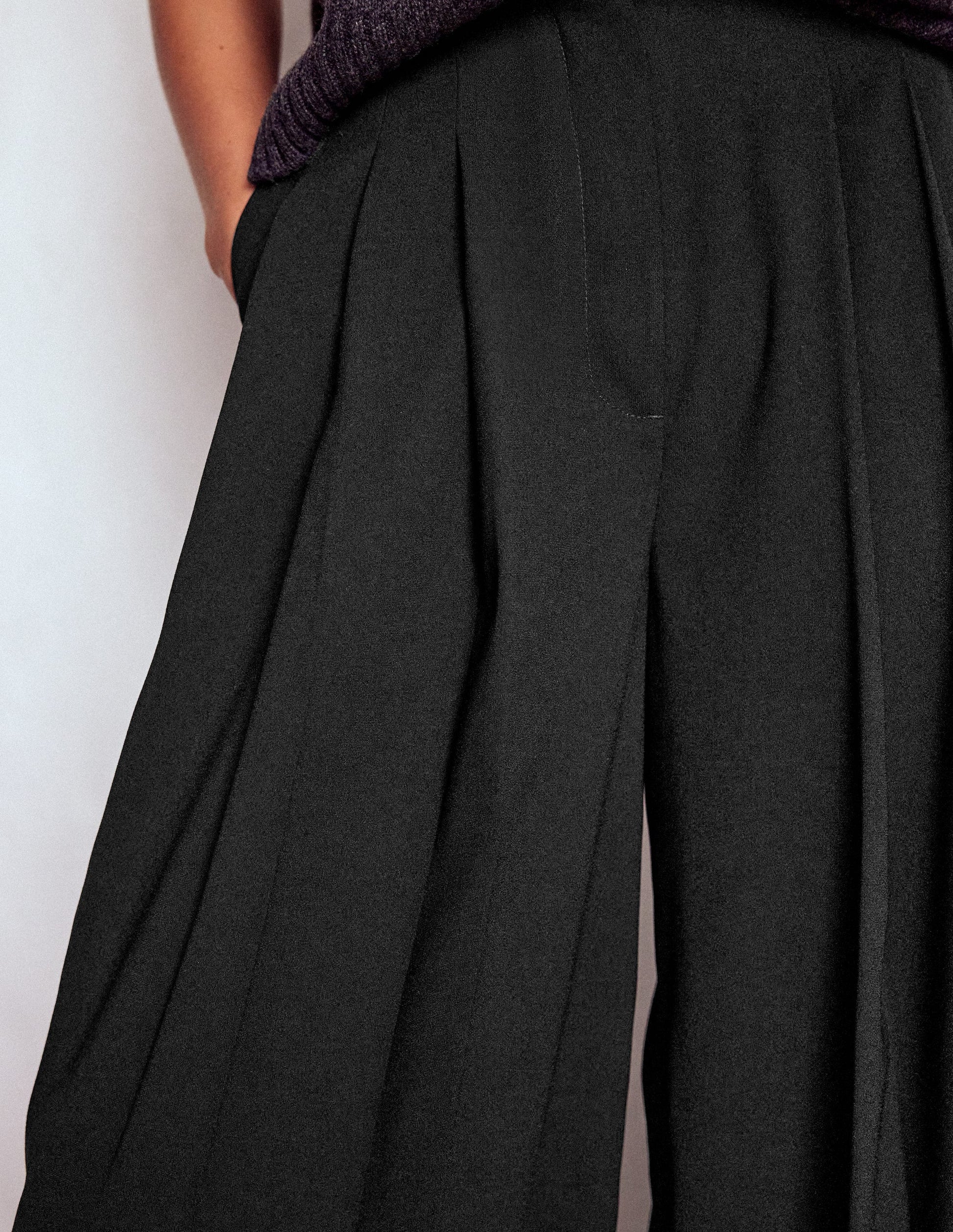 Pantalon large Regent-Noir-2