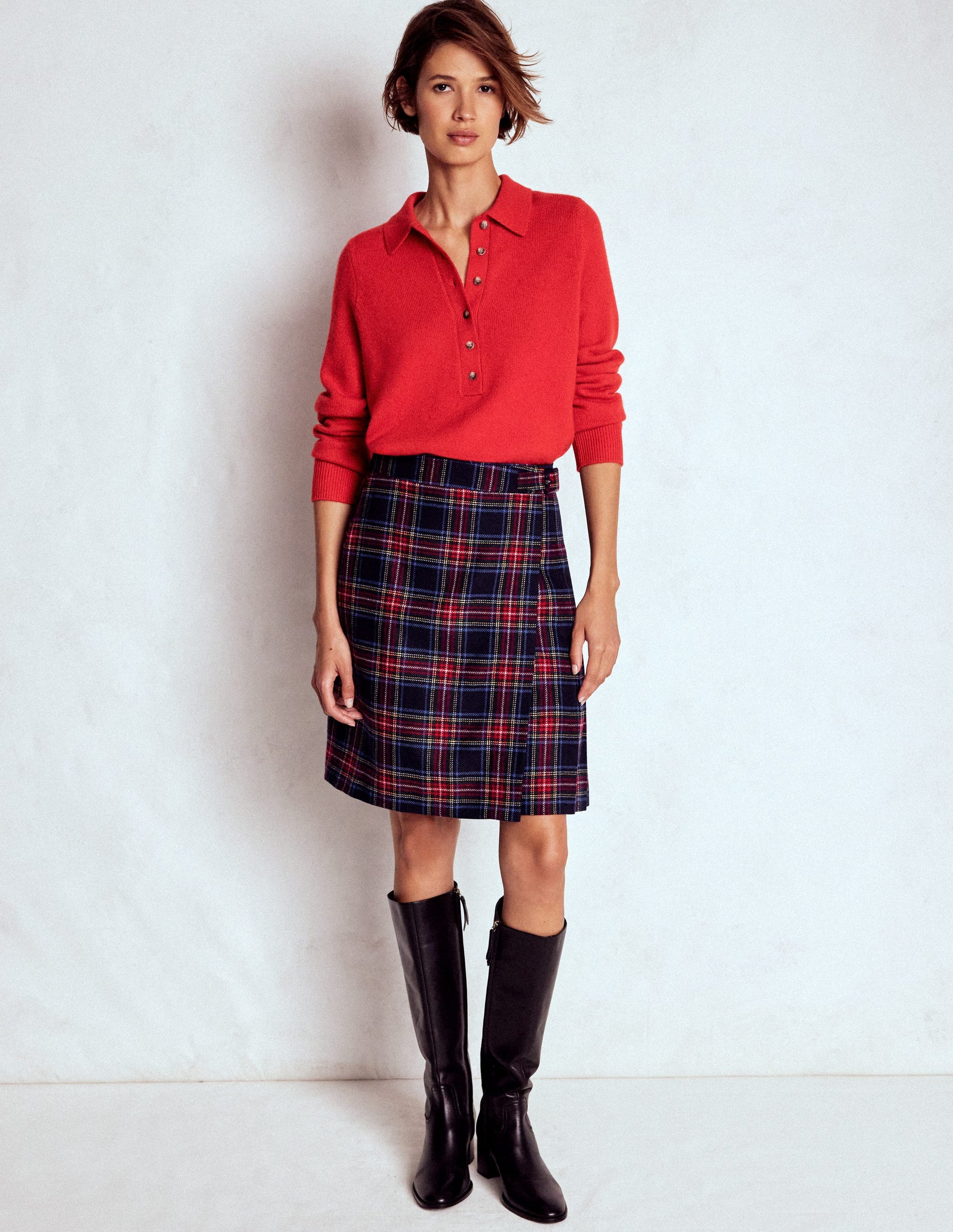 Helen Schottenrock aus Wolle-Marineblau, Grün und Rot Kariert-1