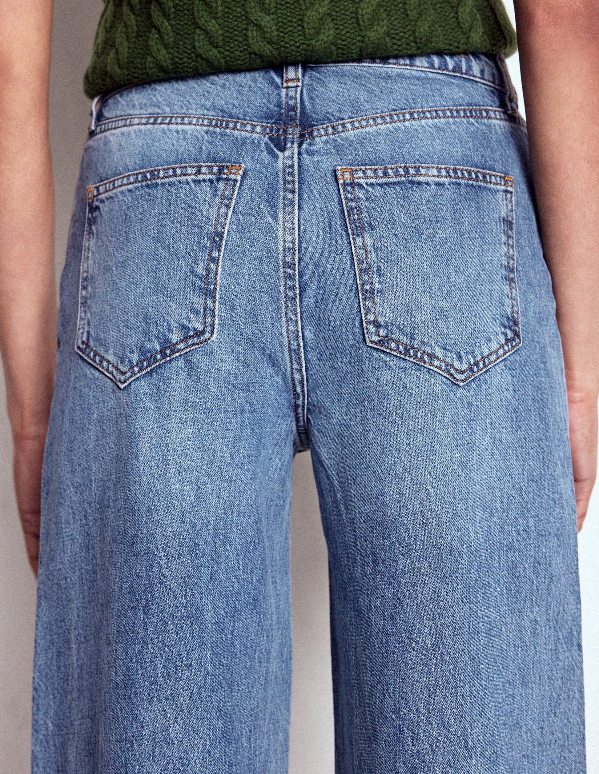 Rigid Wide Leg Jeans-Mid Vintage-4