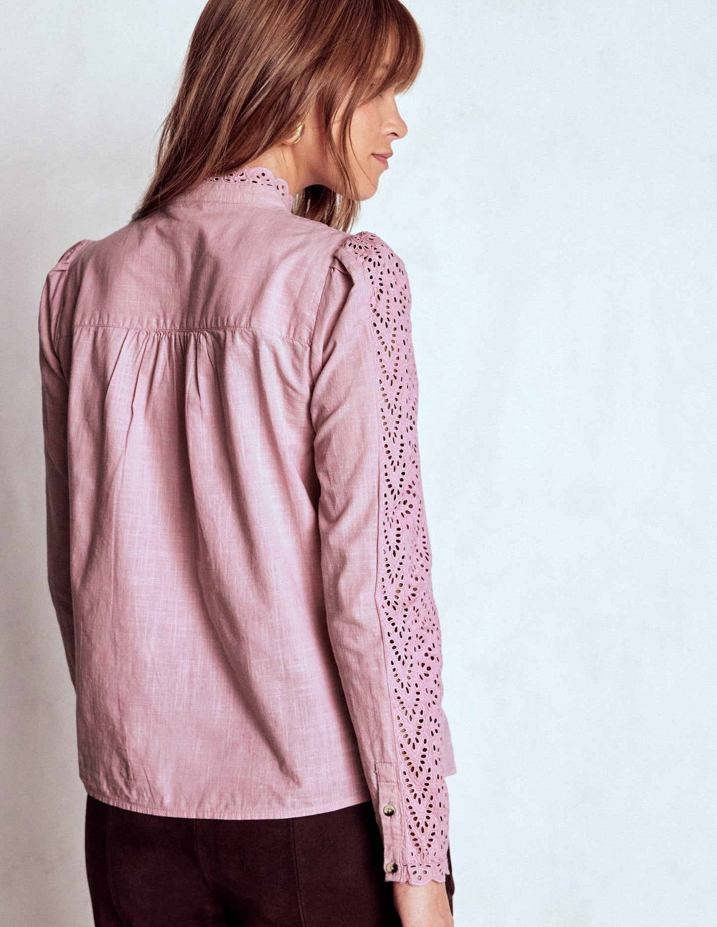 Savannah Oberteil mit Lochstickerei-Schwertlilienrosa