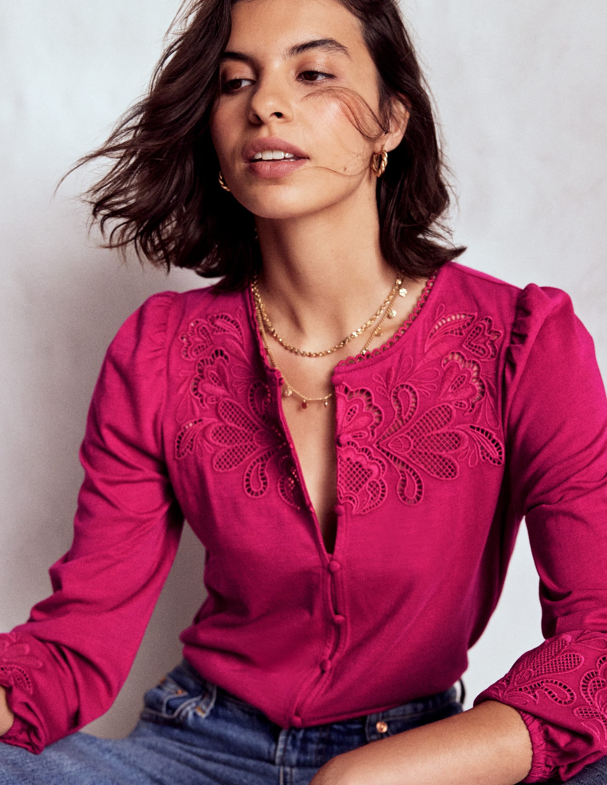 Jerseyoberteil mit Cutwork-Detail-Kräftiges Rosa - Image 1