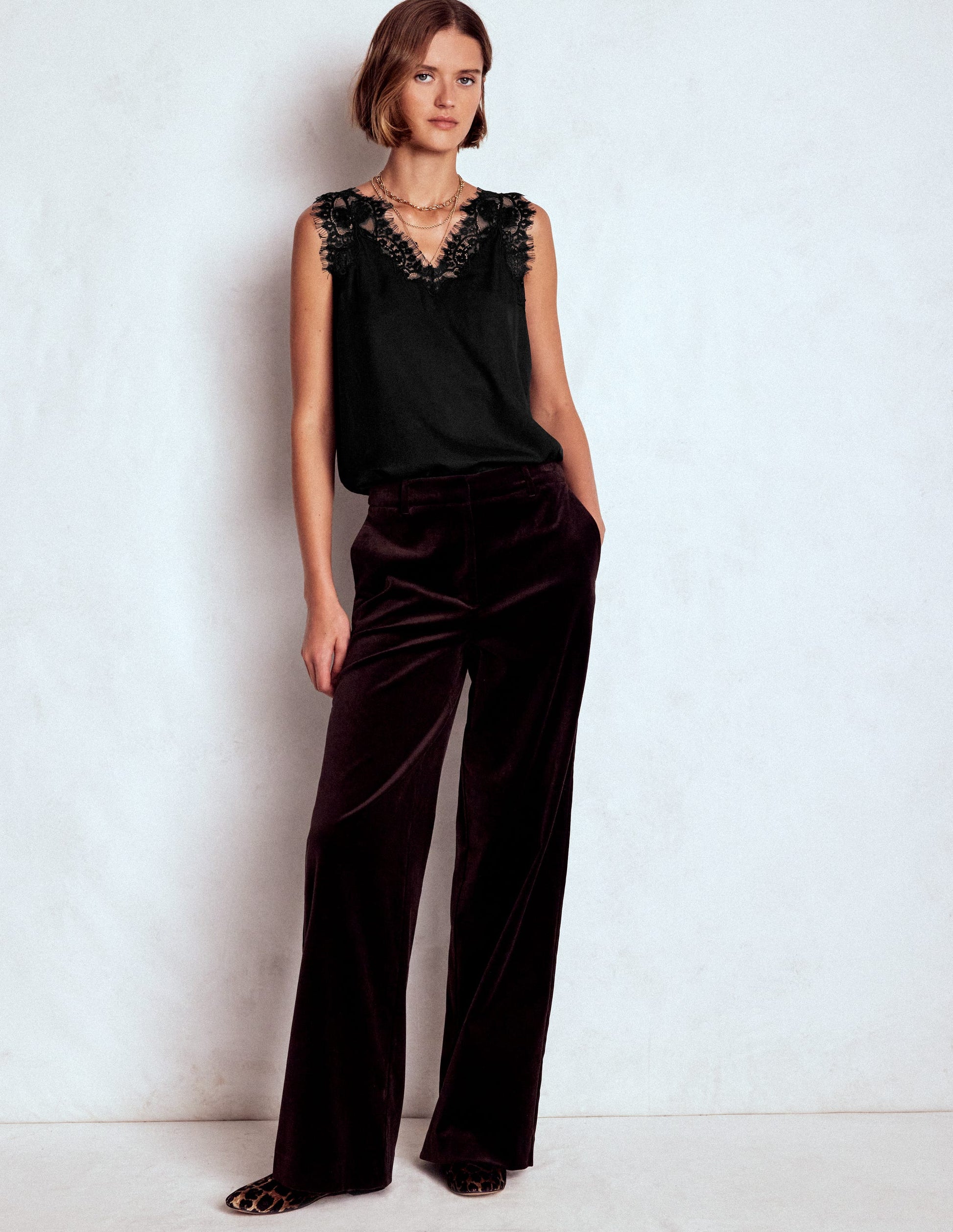 Silk-blend Lace Trim Cami Top-Black-1